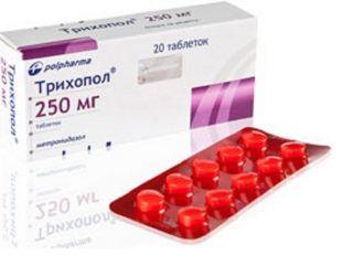Menyembur tomato dengan trichopolum (metronidazole) 