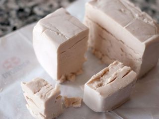 Yeast nutrition for cucumbers