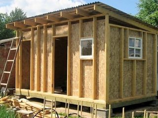 Cum să construiești un șopron cu propriile mâini ieftin