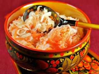 How to make sauerkraut without sugar and salt