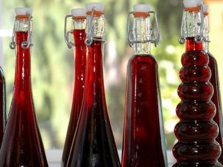 Homemade viburnum wine