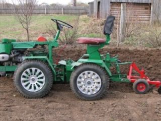 Ako vyrobiť pluh pre pojazdný traktor vlastnými rukami