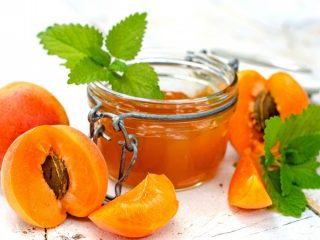 Рецепти за сладко от кайсии