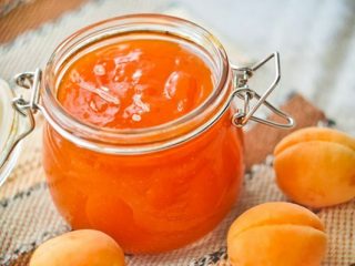 مربى المشمش السميك