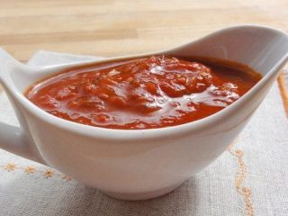 Tomato sauce for the winter
