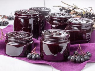 Mermelada de chokeberry para el invierno: 15 recetas