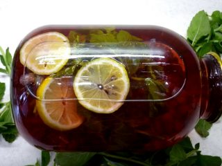 وصفات لكومبوت chokeberry لفصل الشتاء