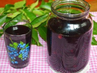 Bird cherry compote
