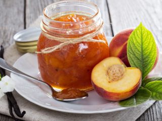 مربى الخوخ