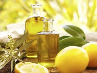 Liver cleanse with oil and lemon juice
