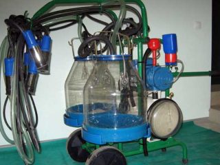 Máquina de ordeño AID-1, 2