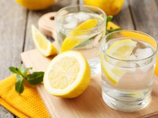 Lemon water for weight loss: reviews and recipes