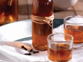 لغو مع الخولنجان: وصفات لصبغة 3 لتر على الجذر والفوائد والأضرار والمراجعات
