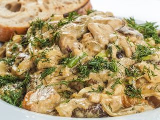 How to fry row mushrooms: recipes with photos