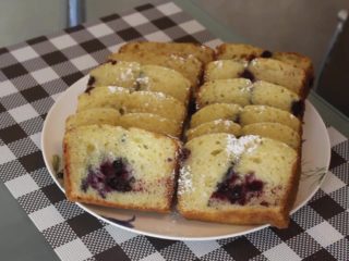 Recetas de pasteles con grosellas negras y rojas.