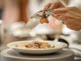 Trufa blanca italiana (trufa del Piamonte): comestibilidad, descripción y fotografía