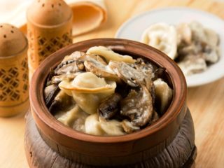 الزلابية مع فطر الحليب: وصفات، وكيفية طهيها