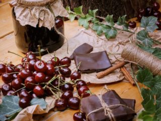 Cherry jam with chocolate for the winter: amazing recipes