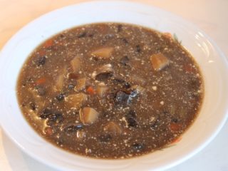 Sopa de champiñones paraguas: recetas con fotos.