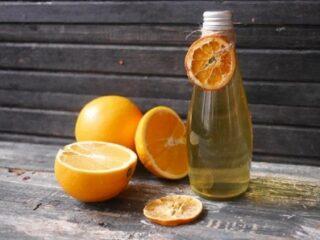 Berwarna oren dan kulit oren dengan alkohol