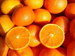 Is it possible to eat oranges if you have diabetes mellitus type 1 and 2?